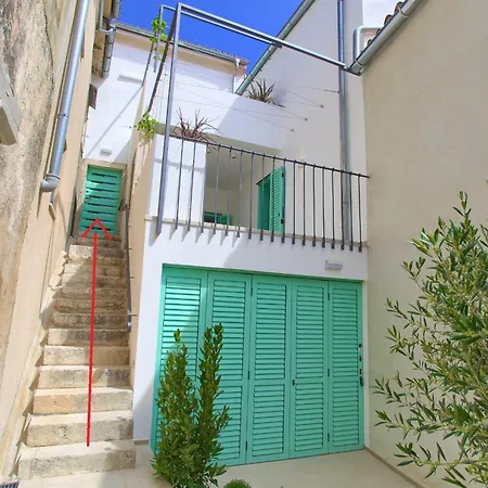 Appartement Bastinica Delux Ap 5 * * * * *