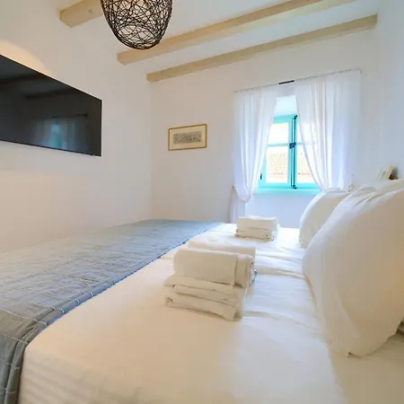 Bastinica Delux Ap 5 * * * * * Apartment