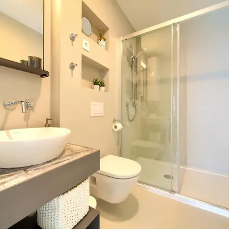 Apartment Bastinica Delux Ap 5 * * * * * *