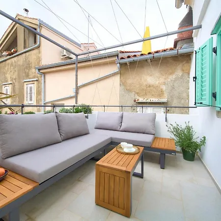 Bastinica Delux Ap 5 * * * * * * Krk Town